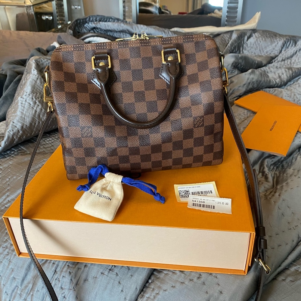 Louis Vuitton Speedy Bandoulière 25